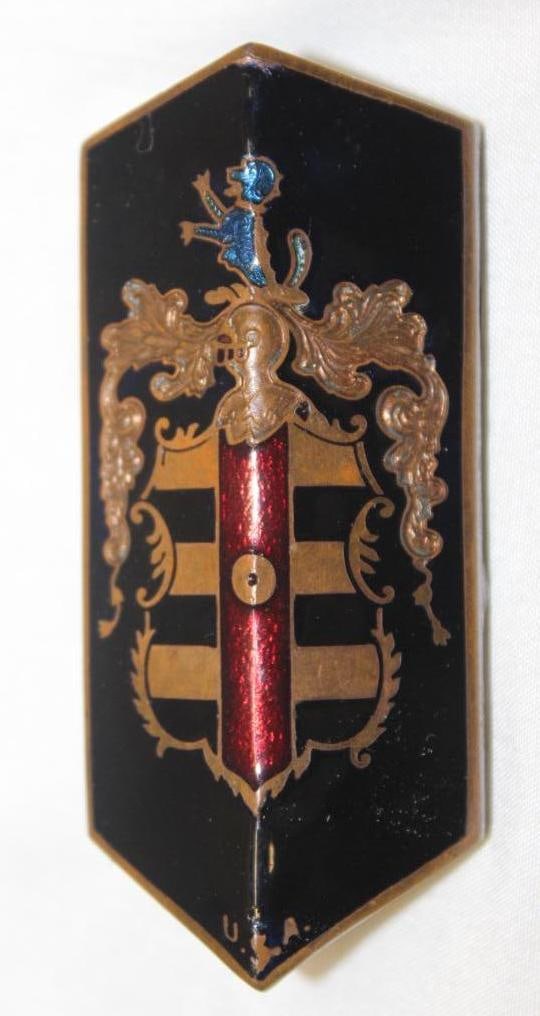 1942 Dodge Series 6 Radiator Emblem Badge (1 of 2)