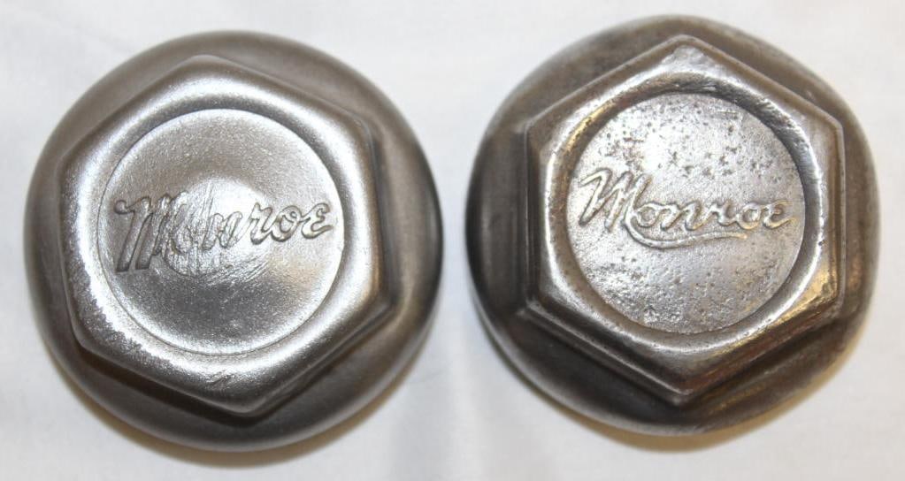 Group of 2 1920's Monroe Automobile Threaded Hubcaps: 2.75" diameter