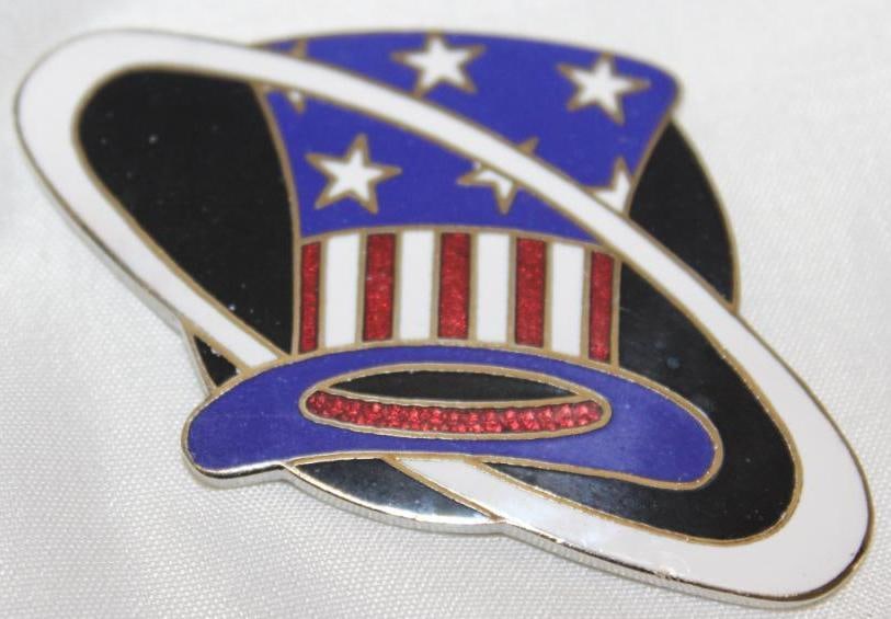 1923-1926 Rickenbacker Radiator Emblem Badge (1 of 2)