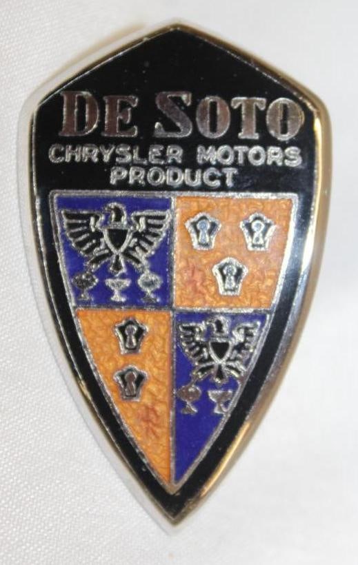 1932-1933 Chrysler DeSoto Radiator Emblem Badge (1 of 2)