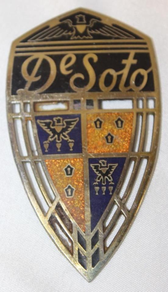1934-1935 Chrysler DeSoto Airflow Radiator Emblem Badge (1 of 2)