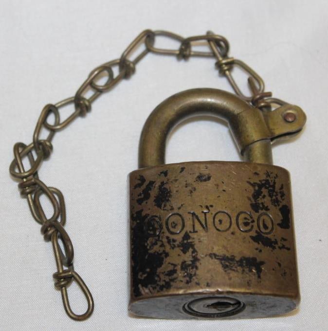 Conoco Service Station Brass Gas Pump Lock (1 of 3)