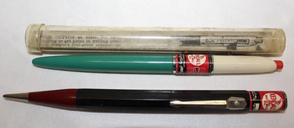 Group of 2 Kendall Motor Oil Can Advertising Pen and Pencil (1 of 3)