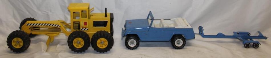 Group of 2 Tonka Toys Jeep and Road Grader (1 of 7)