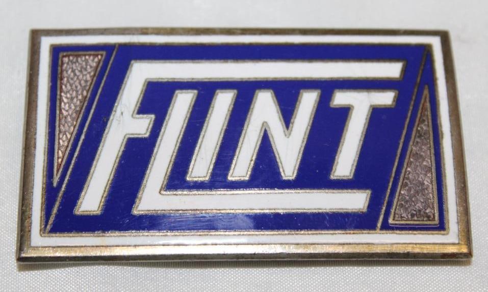 1926-1927 Flint Truck Radiator Emblem Badge (1 of 2)