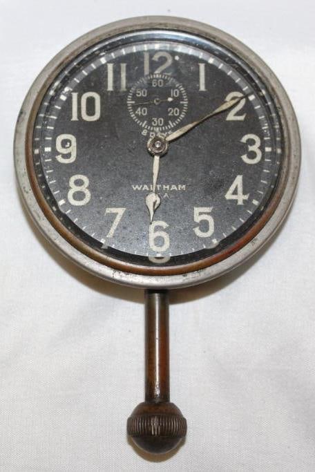 Waltham Accessory Automobile Eight Day Dash Clock (1 of 3)