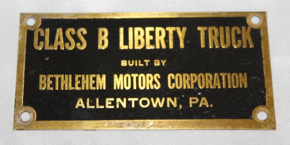 1917-1919 WWI Military Liberty Truck Bethlehem Motors Name Plate Emblem Badge (1 of 2)