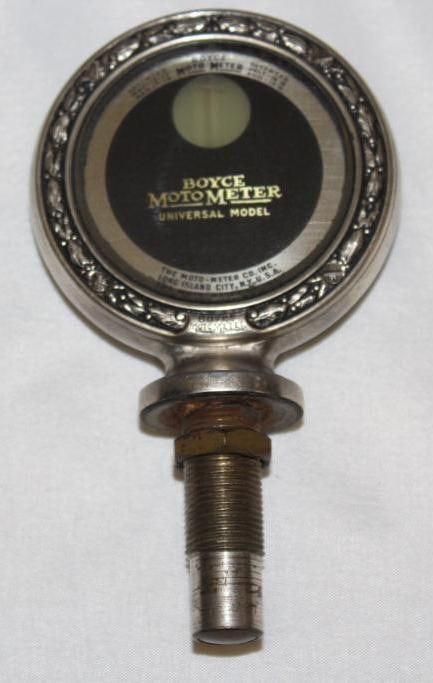 Ornate Boyce Moto Meter Radiator Mascot Hood Ornament (1 of 4)