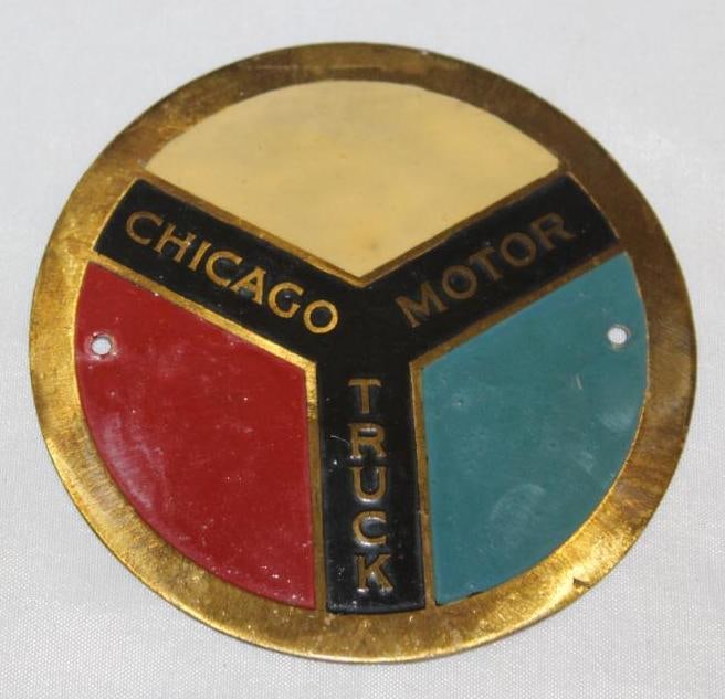1920 Chicago Motor Truck Radiator Emblem Badge (1 of 2)