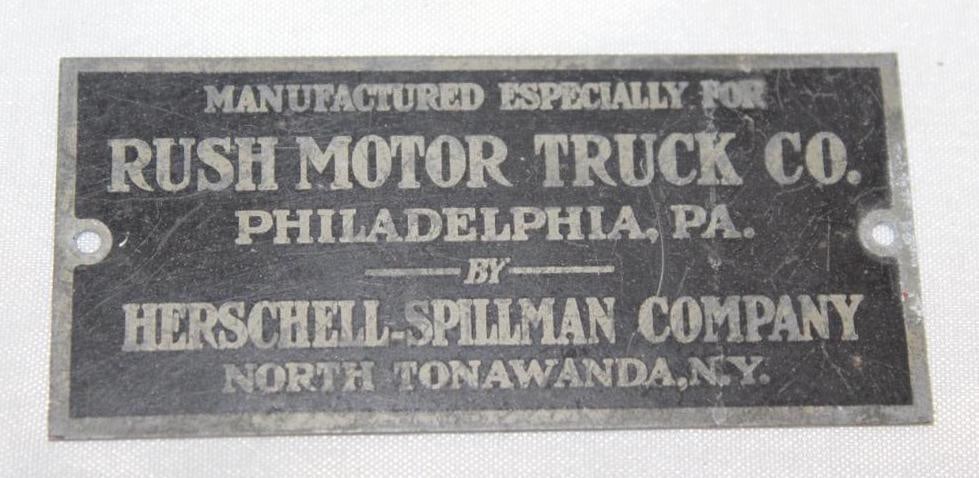 1917 Rush Motor Truck Co Name Plate Emblem Badge (1 of 2)