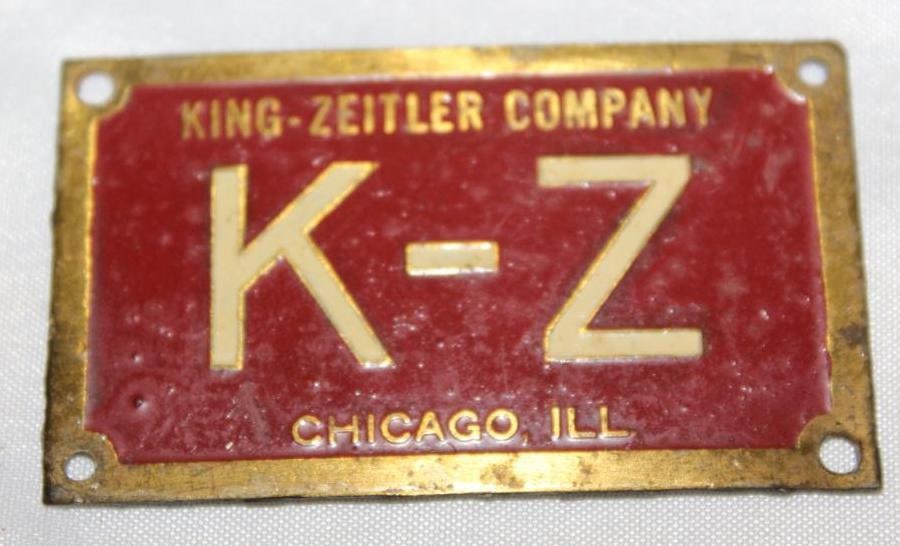1919-1929 King Zeitler Radiator Emblem Badge (1 of 2)