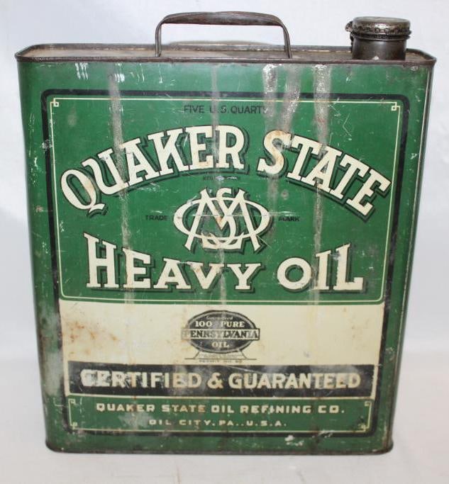 Quaker State Heavy Duty 5 Quart Motor Oil Can: has wear and scratches throughout