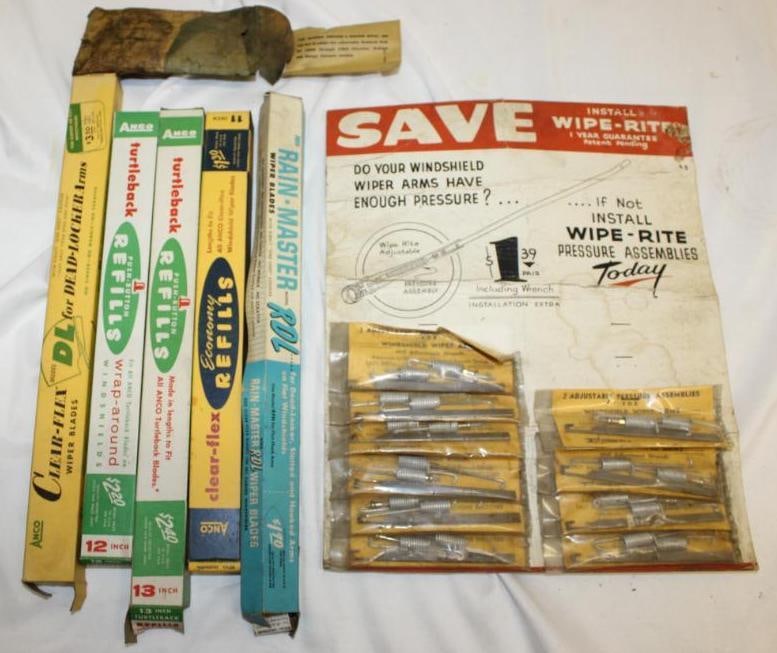 Large Group of Anco Wiper Blades and Wipe-Rite Display (1 of 4)