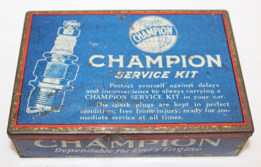 Champion Spark Plug Service Tin Box (1 of 4)
