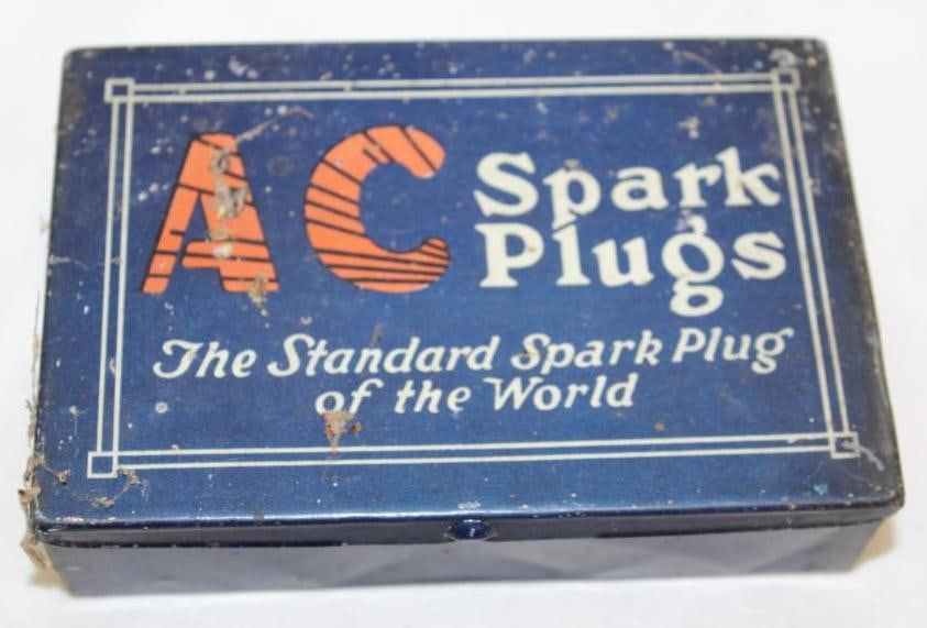 AC Spark Plugs Advertising Tin Display Box (1 of 4)
