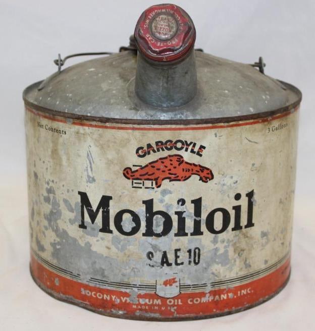 Gargoyle Mobil Socony 3 Gallon Motor Oil Can (1 of 4)