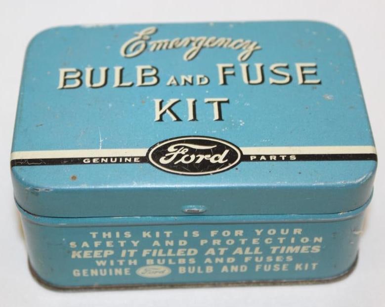 Ford Emergency Auto Bulb and Fuse Kit Advertising Tin (1 of 5)