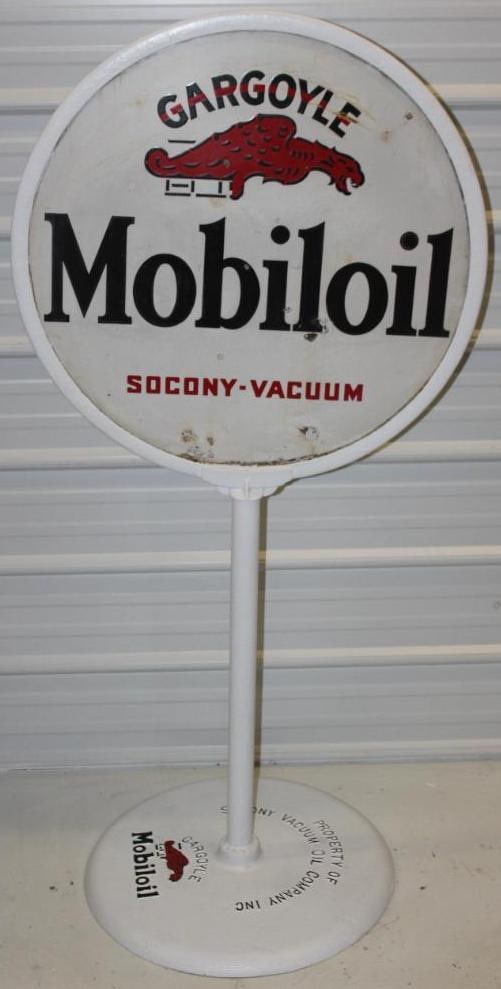 Mobiloil Gargoyle Socony Porcelain Curb Sign With Ring and Base DSP (1 of 10)