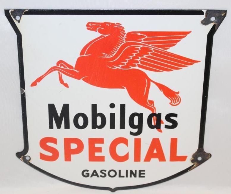 Mobilgas Special "Drop-Leg" Pegasus Porcelain Pump Plate Shield Sign SSP (1 of 4)