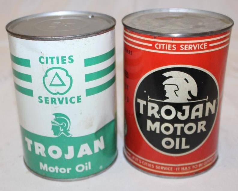 Group of 2 Cities Service Trojan Metal One Quart Oil Cans (1 of 4)