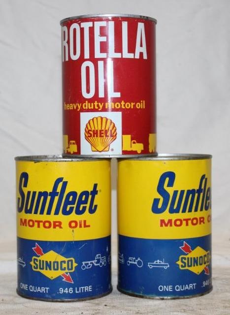 Group of 3 Shell Metal One Quart Oil Cans (1 of 2)