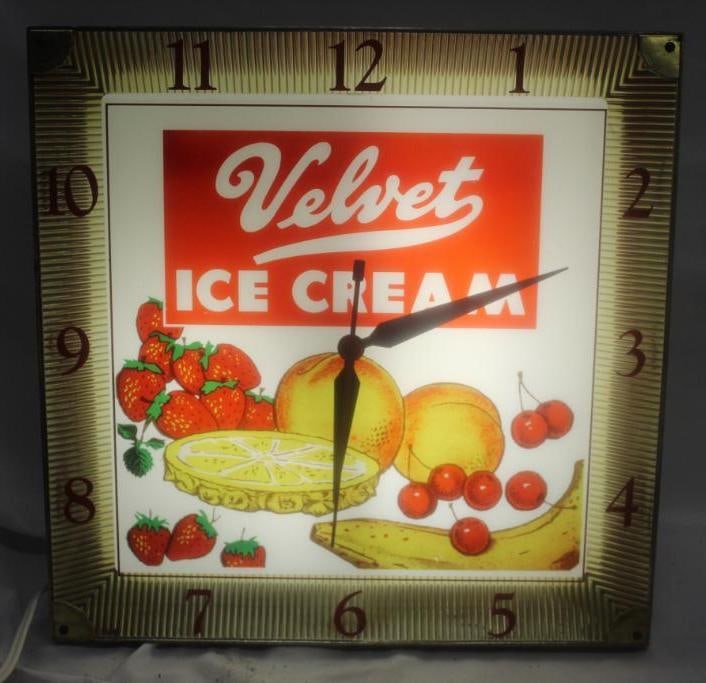Velvet Ice Cream Advertising Light-Up Clock (1 of 5)