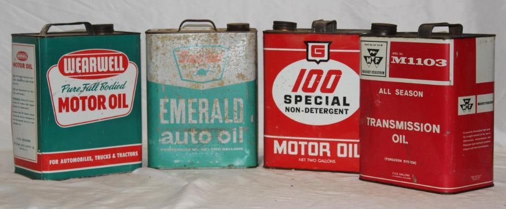 Group of 4 2 Gallon Motor Oil Cans Sinclair, Massey Ferguson, Gurly, Wearwell (1 of 4)