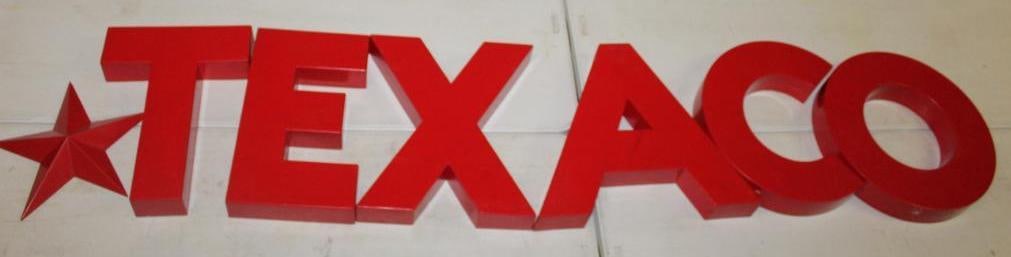 Texaco Service Station Identifaction Letters with Star (1 of 8)