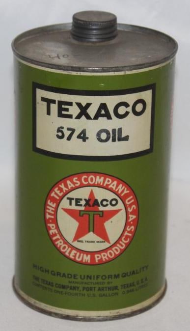 Texaco 574 One Quart Oil Can: It is in very good condition with only som slight edge wear.