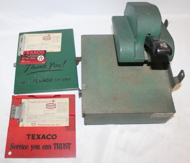 Service Station Credit Card Machine with Two Texaco Receipt Trays (1 of 5)