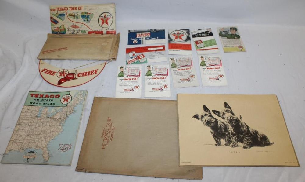 Large Group of Texaco Paper Advertising Items (1 of 9)