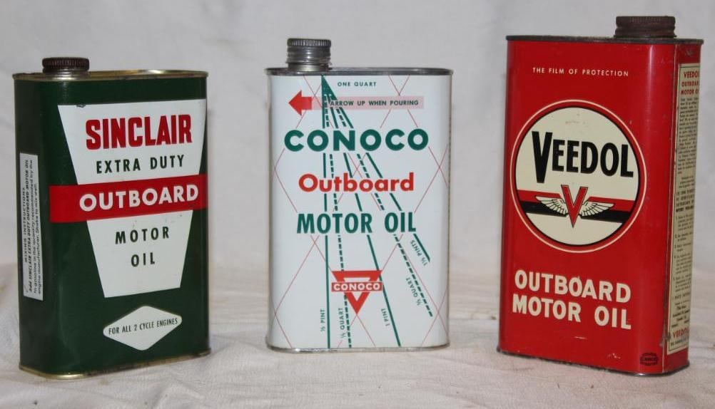 Group of 3 1 Quart Outboard Motor Oil Cans Mobil Veedol Conoco Sinclair (1 of 4)