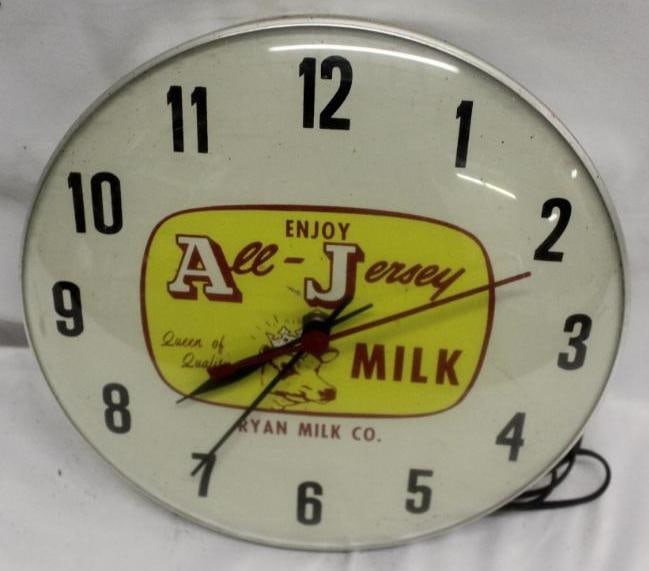 Ryan Milk Company Jersey Milk Advertising Clock (1 of 2)