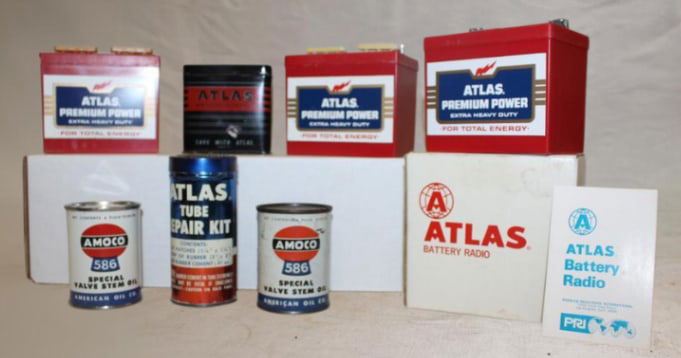 Group of 7 Atlas and Amoco Radios and Banks (1 of 2)