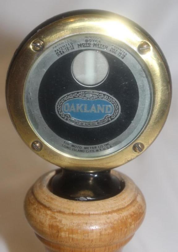 Pontiac Oakland Boyce Moto Meter Radiator Mascot: 3" x 5" x 1.25"