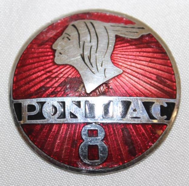 1933 Pontiac 8 Radiator Emblem Badge (1 of 2)