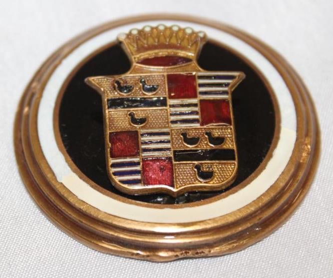 1931 Cadillac V8 Radiator Emblem Badge (1 of 2)