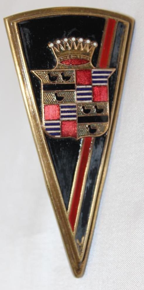 1936 Cadillac V8 Radiator Emblem Badge (1 of 2)