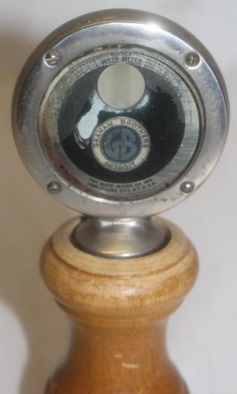 Graham Brothers Boyce Moto Meter Radiator Mascot: 3" x 5" x 1.25"