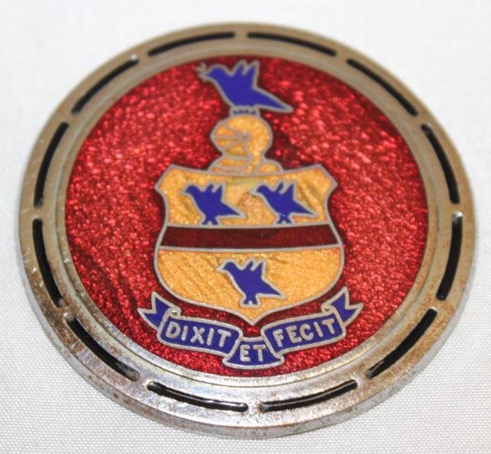 1932-1935 Pierce Arrow Radiator Emblem Badge (1 of 2)