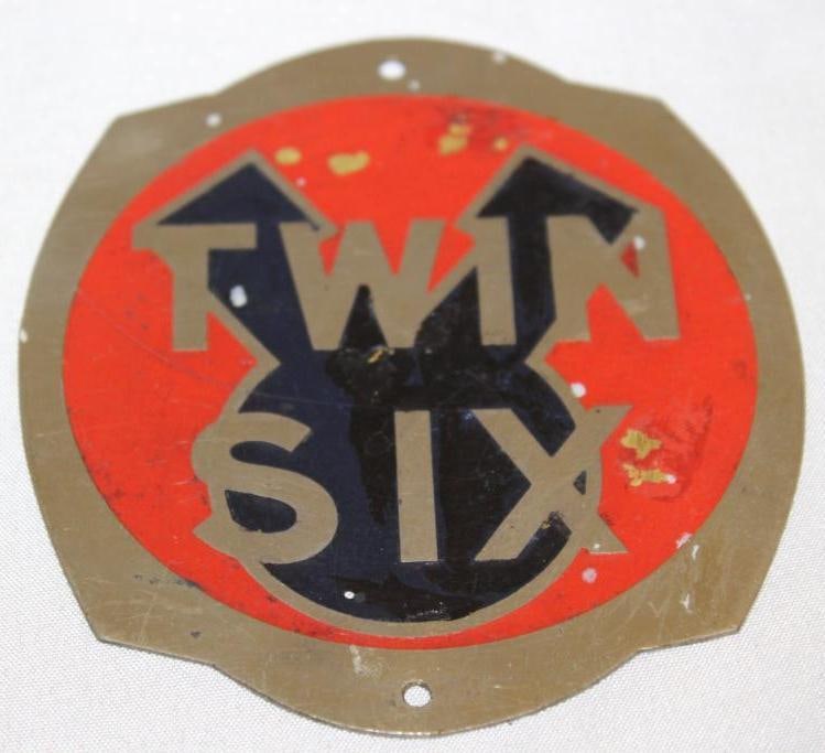 1916-1921 Packard Twin Six Radiator Emblem Badge (1 of 2)