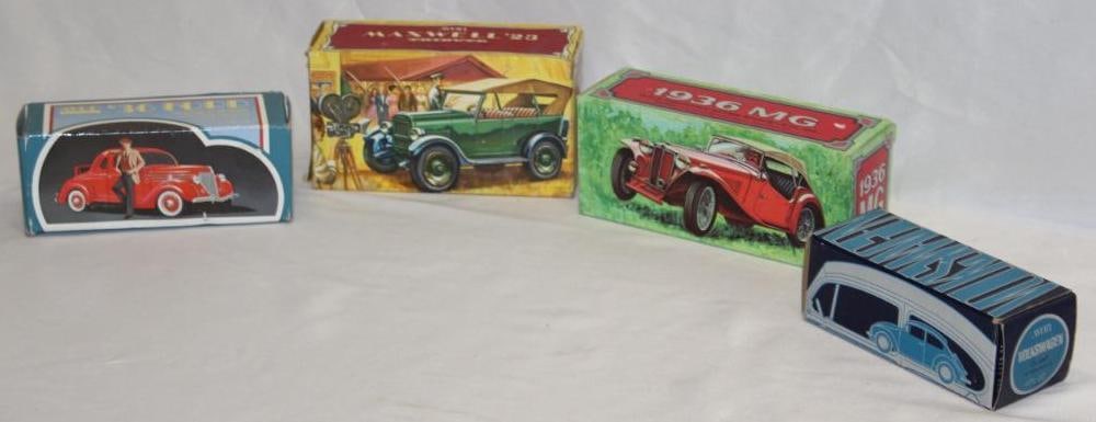 Group of 4 Avon Figural Automobile Cologne Bottles (1 of 2)