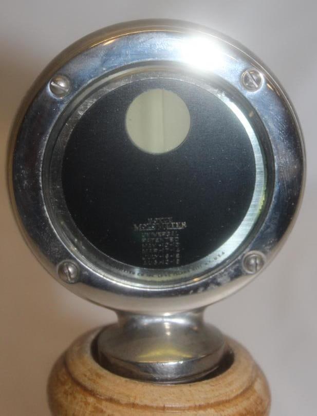 Boyce Moto Meter Radiator Mascot: 3" x 5" x 1.25"