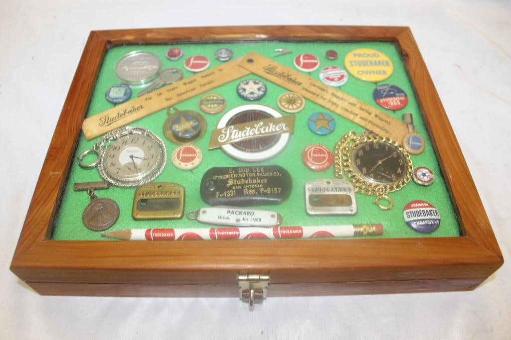 Group of 33 Studebaker Advertising Items with Display Case (1 of 7)