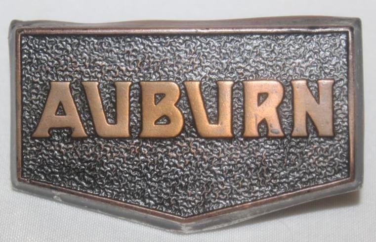 1931-1932 Auburn Motor Car Co Radiator Emblem Badge (1 of 2)