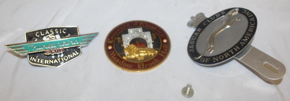 Group of 3 Auto Club Emblem Badges Jaguar, Meadowbrook, Thunderbird (1 of 5)