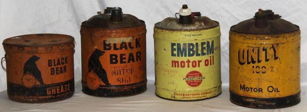Group of 4 5 Gallon Oil and Grease Cans Emblem, Unity, Blackbear (1 of 2)