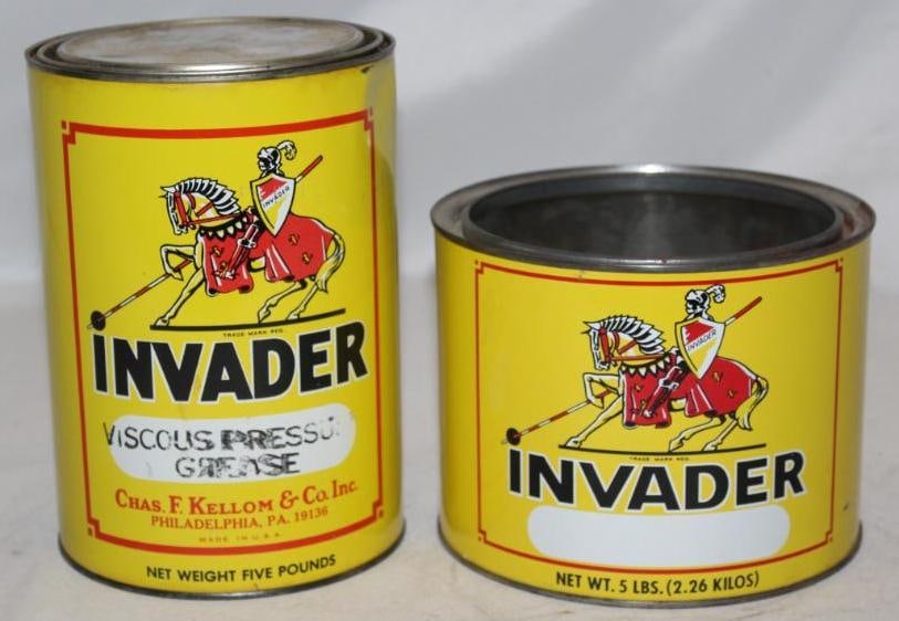 Group of 2 Graphic Invader Grease Cans (1 of 2)