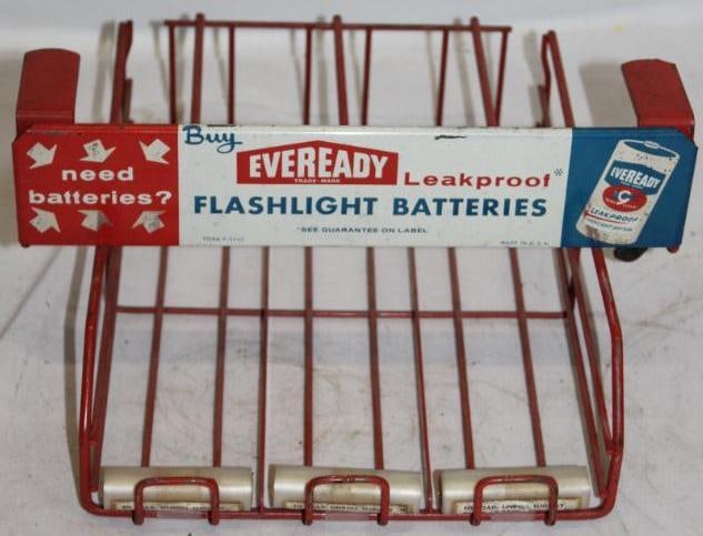Eveready Flashlight Batteries Advertising Countertop Display (1 of 6)