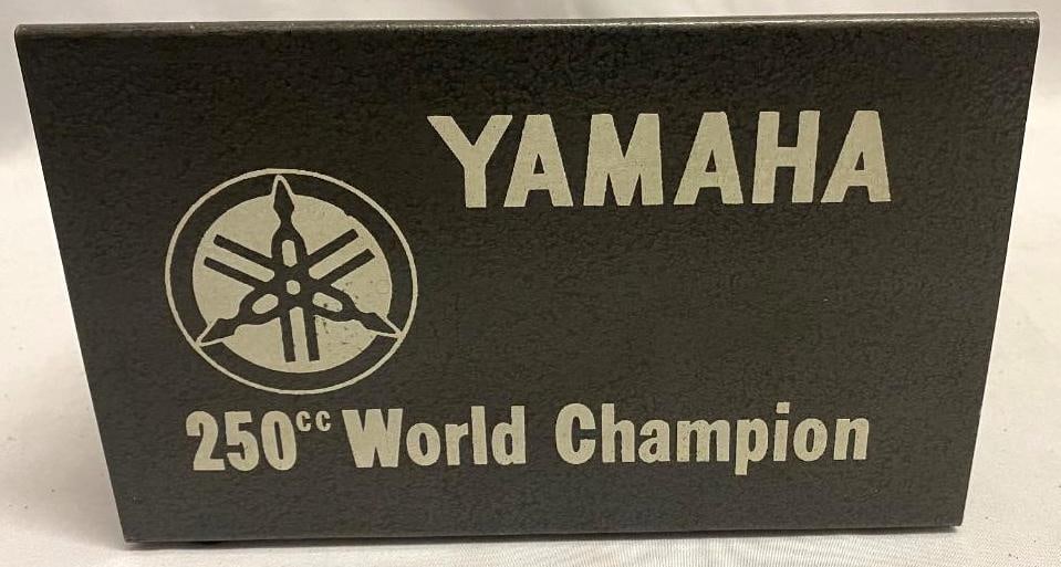 Yamaha 250cc Dirt Bike Advertising Catalog Countertop Display Rack: 10" x 8" x 5"